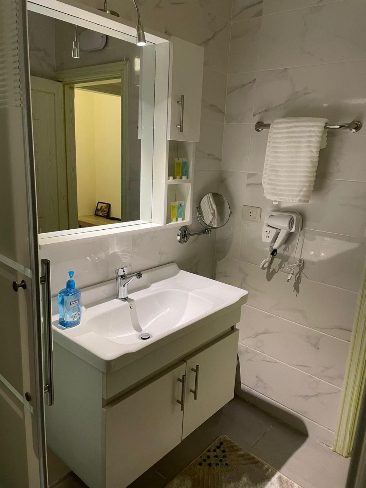 Classy Hostel Madaba Exterior photo